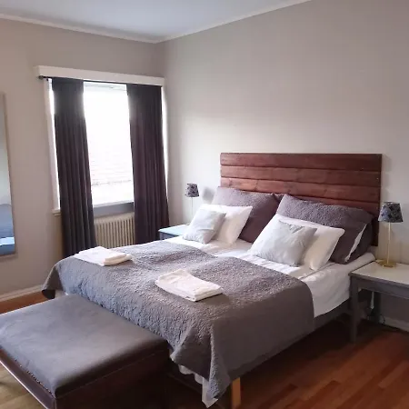 1016 Olav Digre Hotel 3*