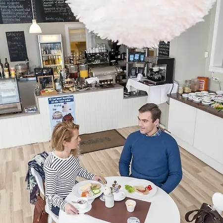 1016 Olav Digre Hotell Sarpsborg